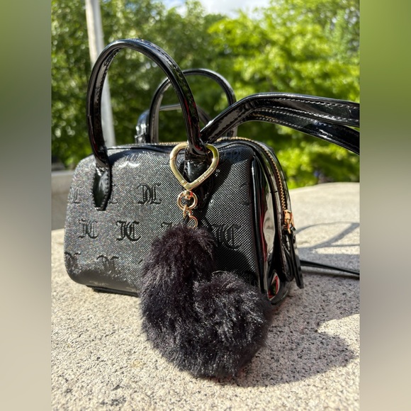 JUICY COUTURE Black Handbag with Heart Charm - Picture 3 of 6